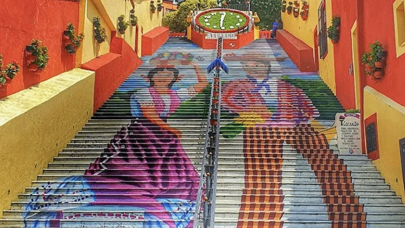 Escaleras Anchas - en Atlixco